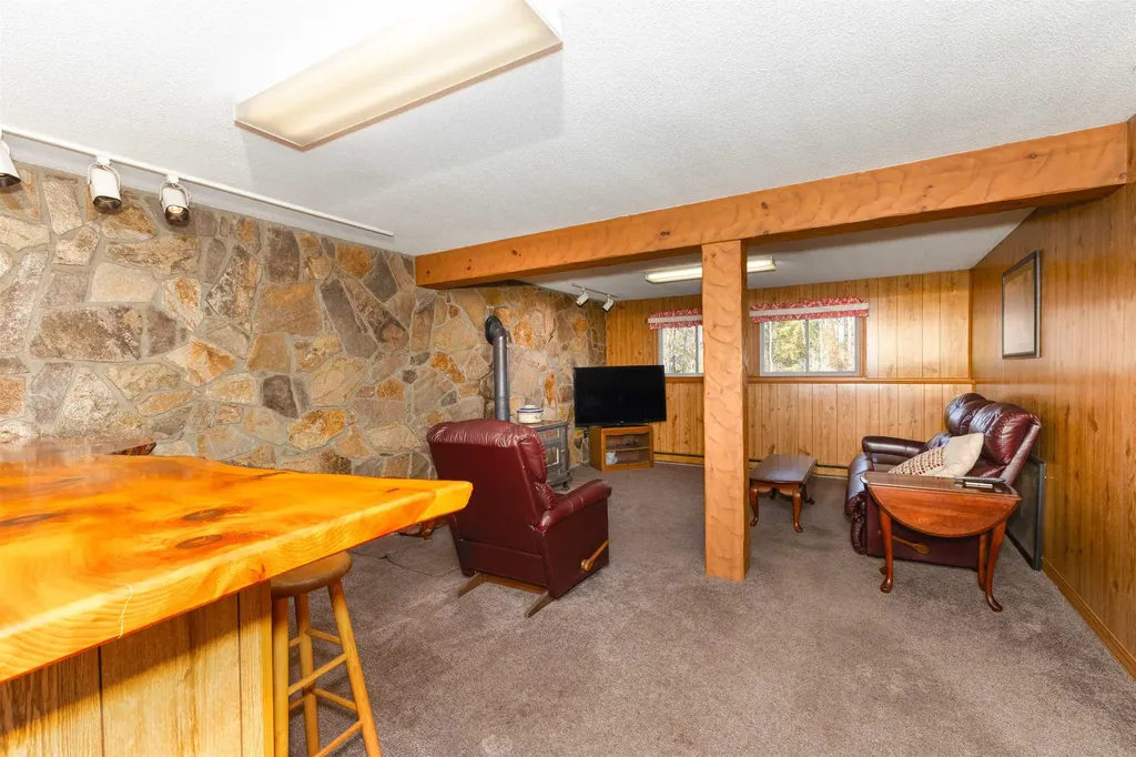 264 Ceda Road Charlestown NH 03603