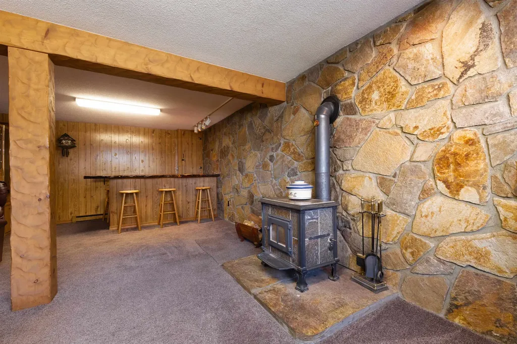 264 Ceda Road Charlestown NH 03603