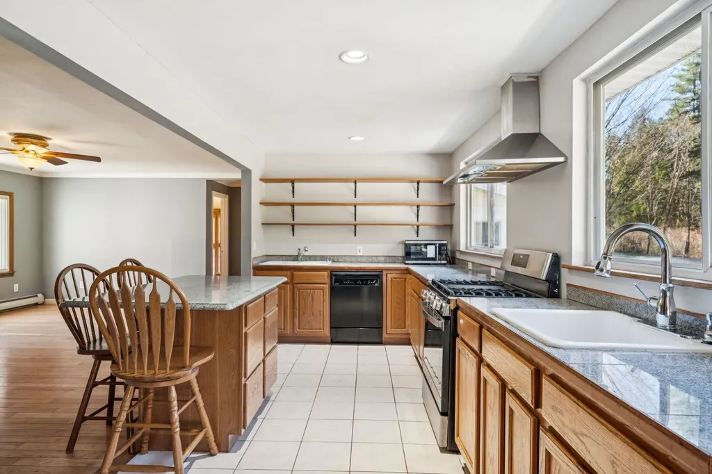 941 Willow Brook Road Plainfield NH 03781