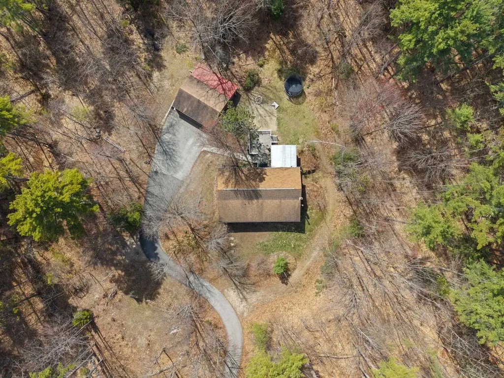 41 Friar Tuck Way Wolfeboro NH 03894