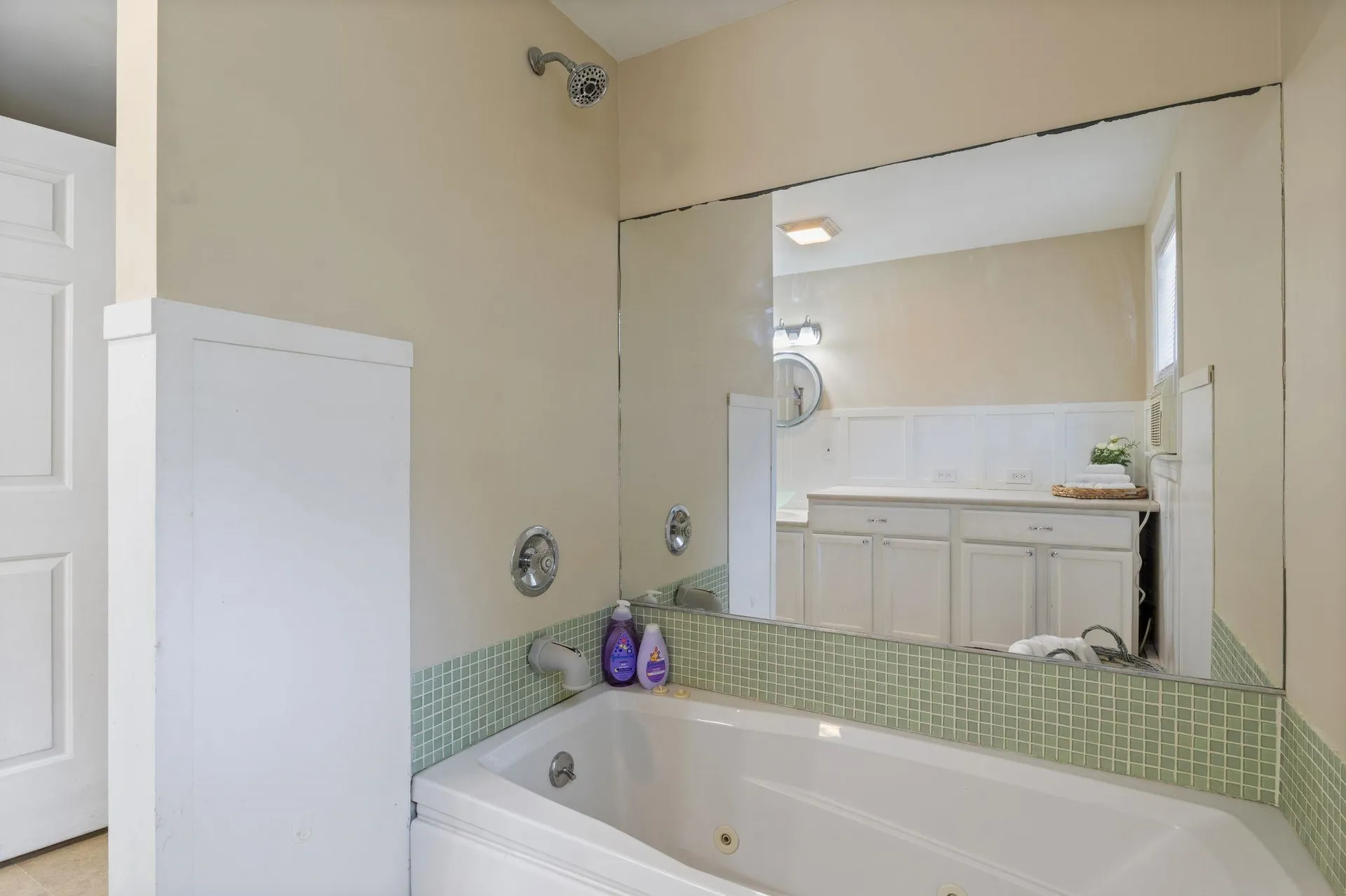 41 Friar Tuck Way Wolfeboro NH 03894