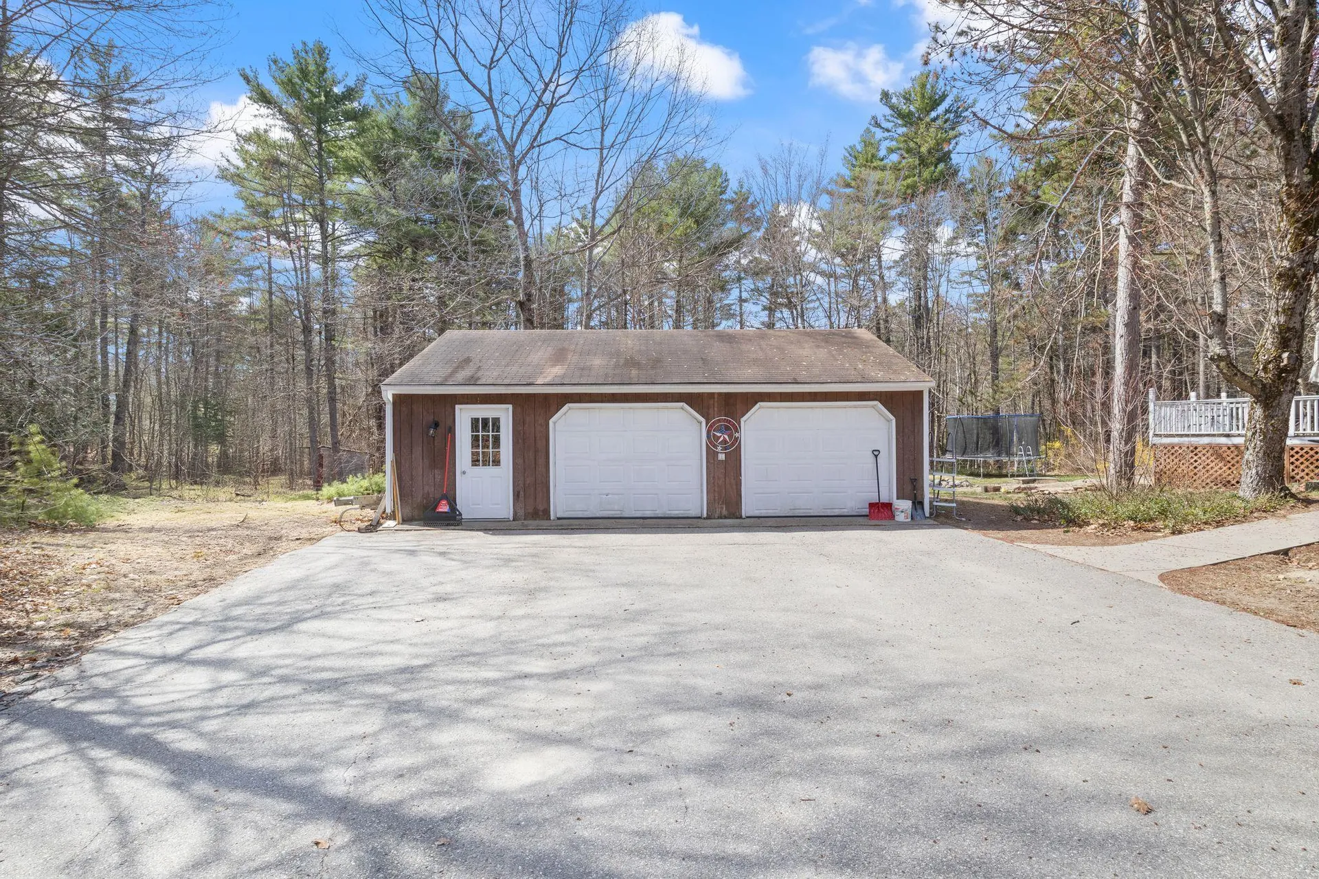 41 Friar Tuck Way Wolfeboro NH 03894