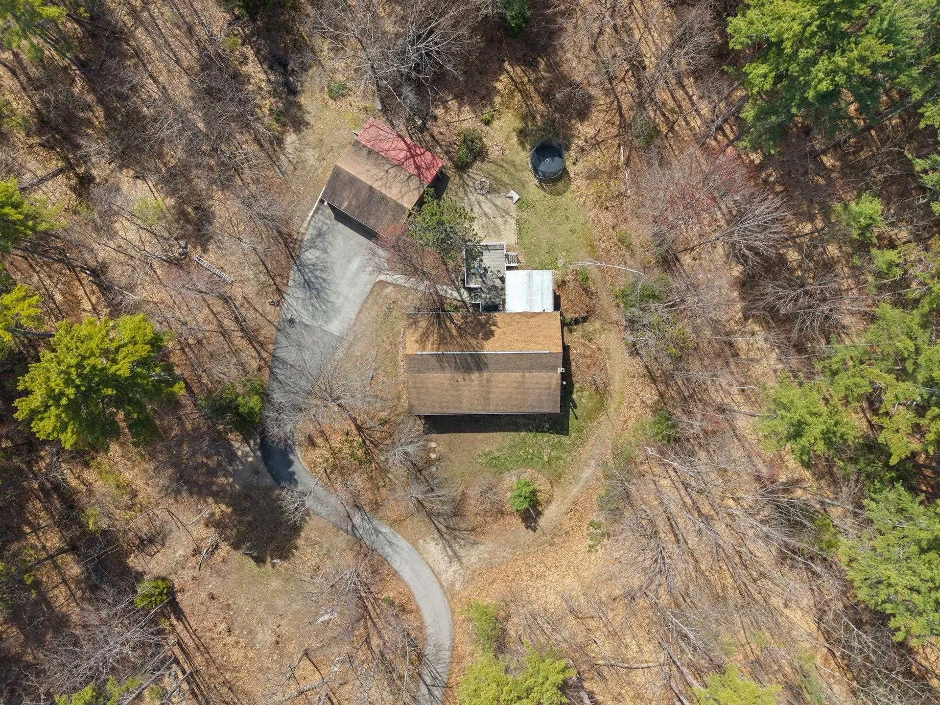 41 Friar Tuck Way Wolfeboro NH 03894