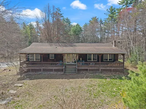41 Friar Tuck Way Wolfeboro NH 03894