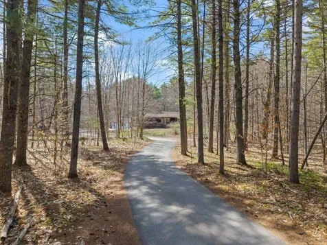 41 Friar Tuck Way Wolfeboro NH 03894