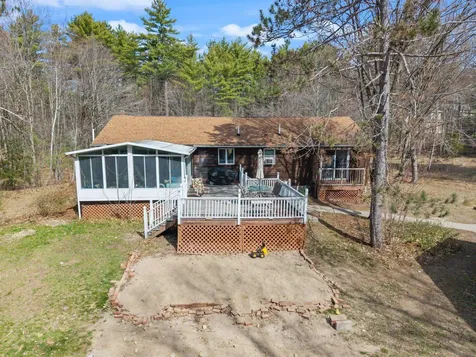 41 Friar Tuck Way Wolfeboro NH 03894