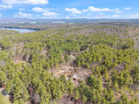 41 Friar Tuck Way Wolfeboro NH 03894