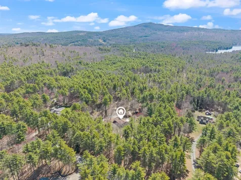 41 Friar Tuck Way Wolfeboro NH 03894