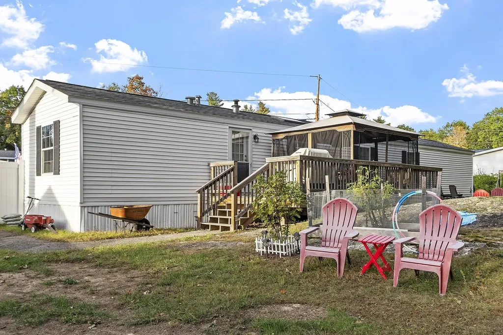 109 Spruce Drive Farmington NH 03835-0