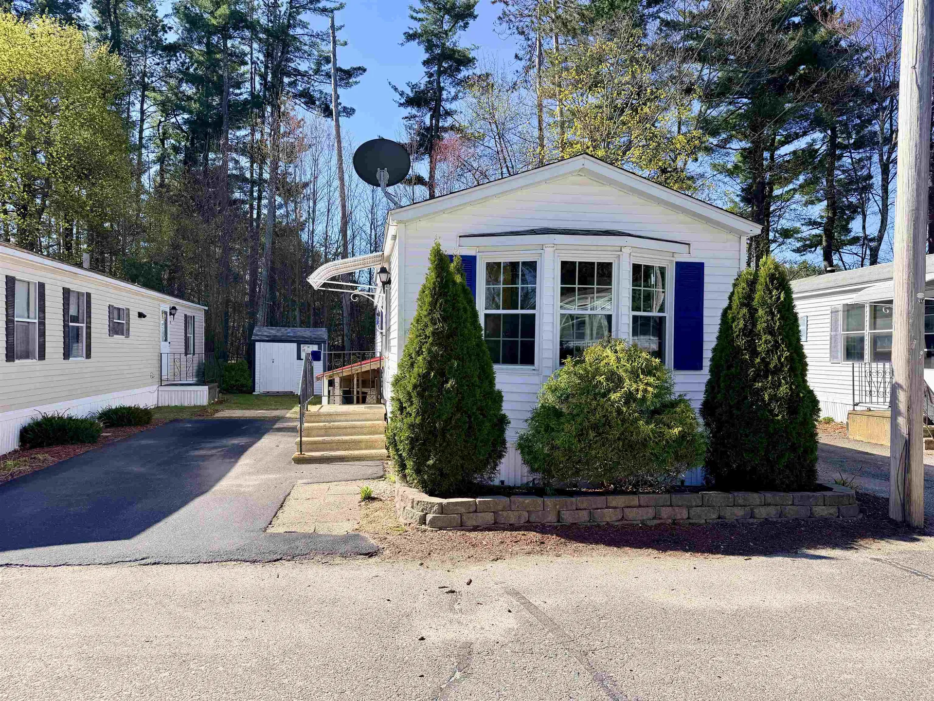 41 Thistle Way Manchester NH 03109