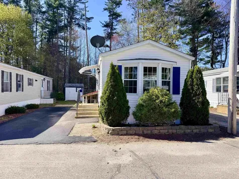 41 Thistle Way Manchester NH 03109