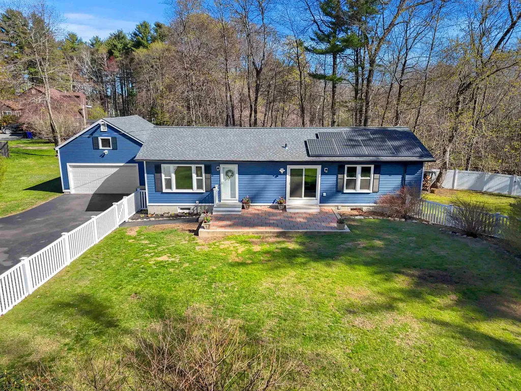 152 Dracut Road Hudson NH 03051