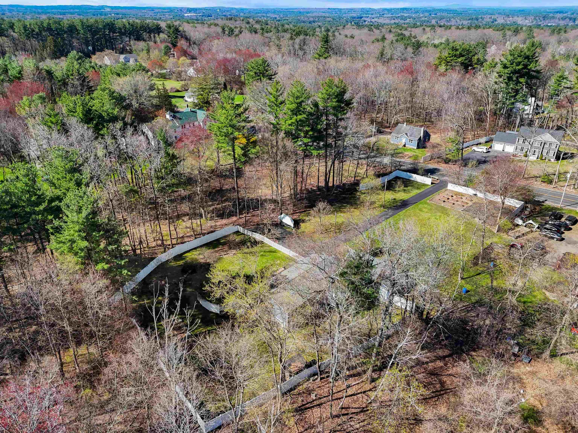 152 Dracut Road Hudson NH 03051