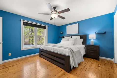 152 Dracut Road Hudson NH 03051