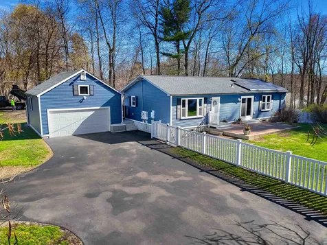 152 Dracut Road Hudson NH 03051