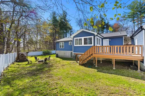 152 Dracut Road Hudson NH 03051