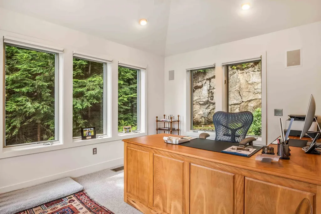75 Westwood Road Sunapee NH 03782