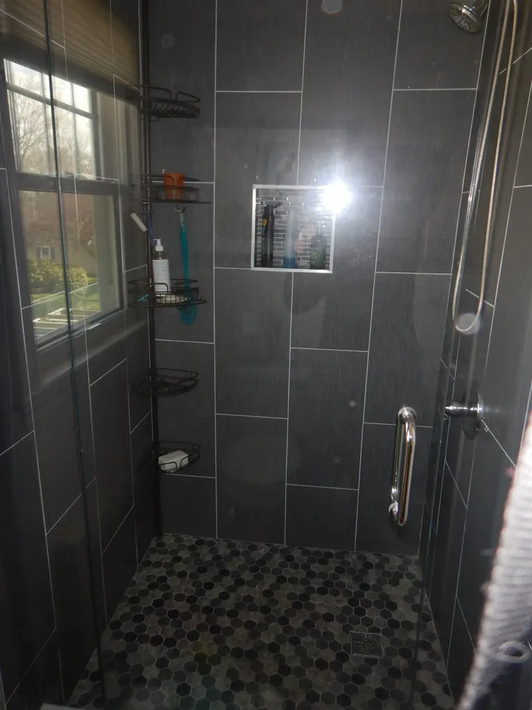 180 Birchwood Road Manchester NH 03104