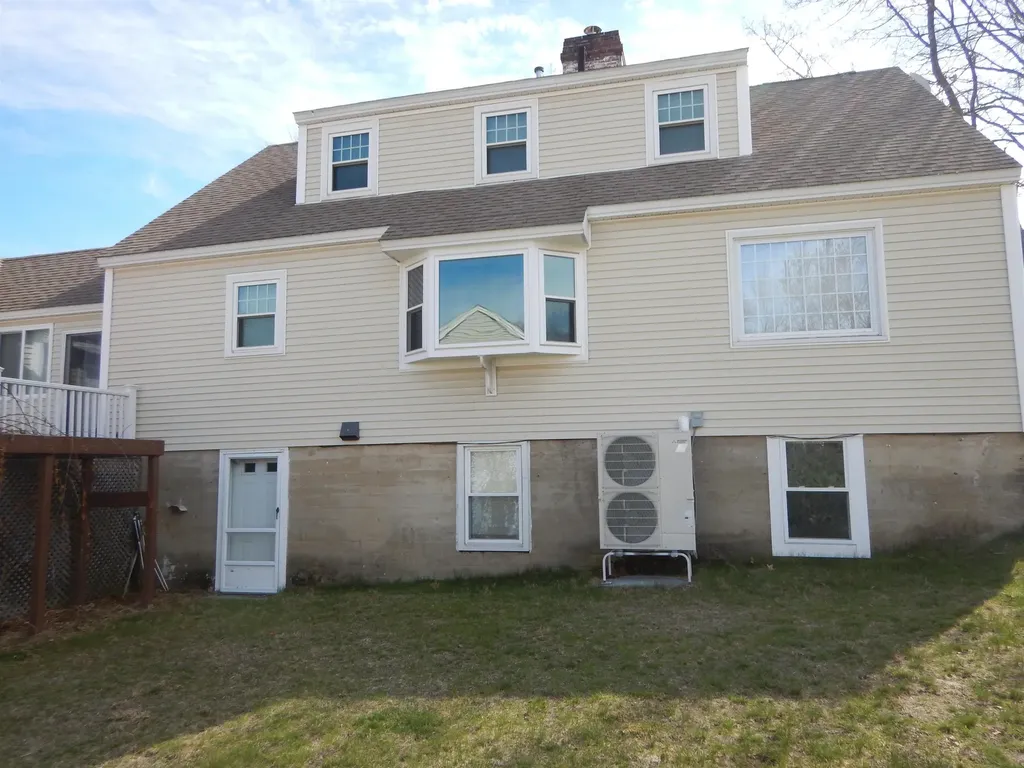 180 Birchwood Road Manchester NH 03104