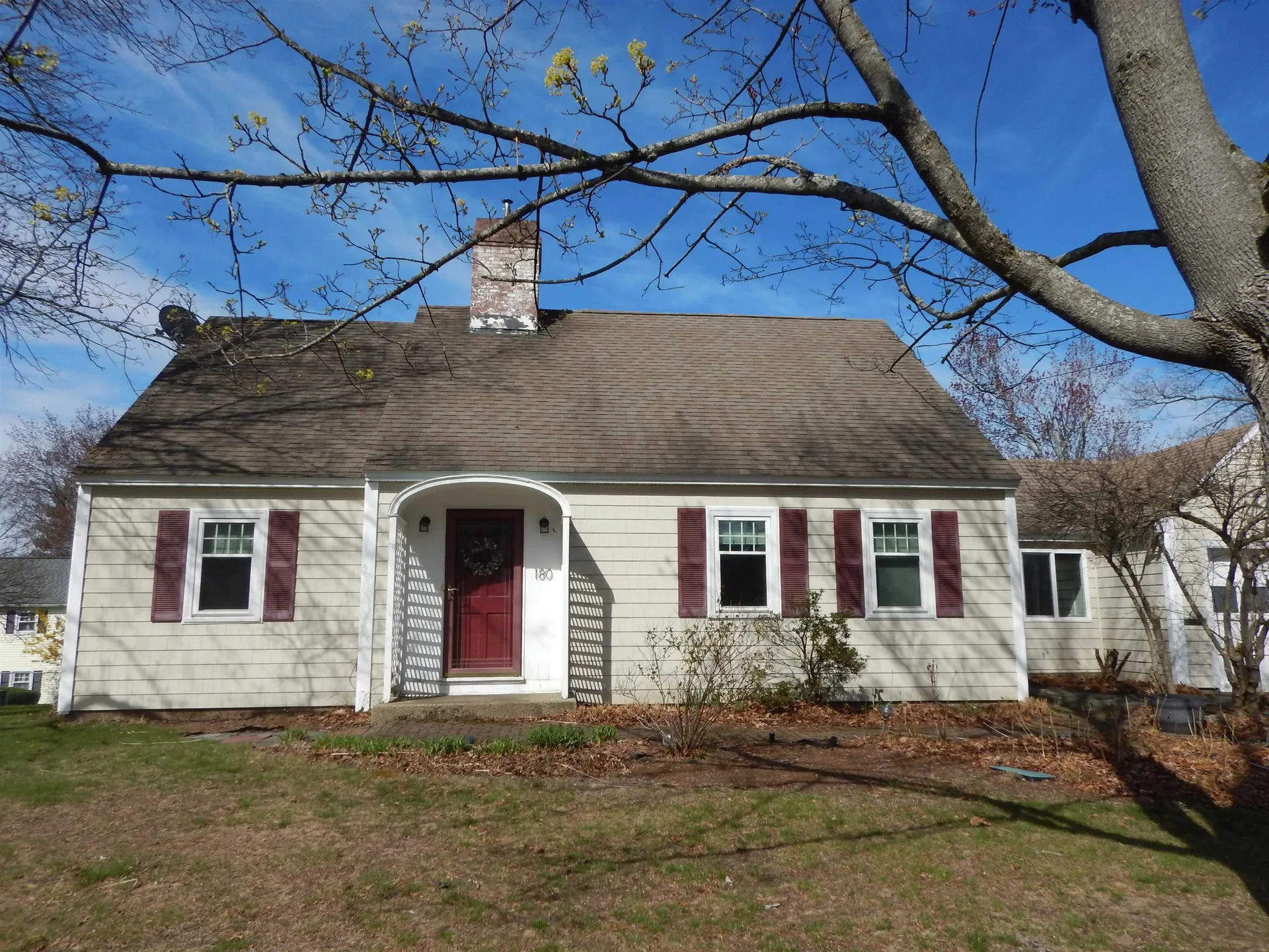 180 Birchwood Road Manchester NH 03104