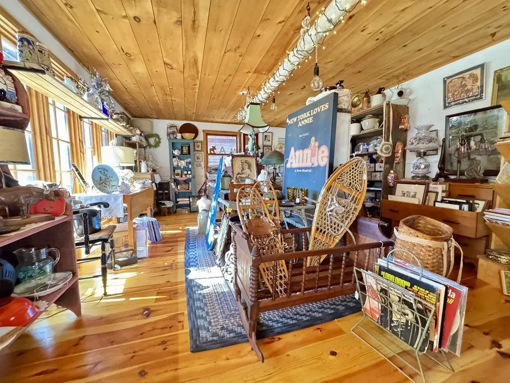 2659 Nh Route 16 Albany NH 03818