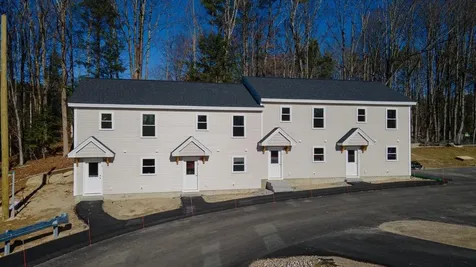 7 Lucy Lane Peterborough NH 03458