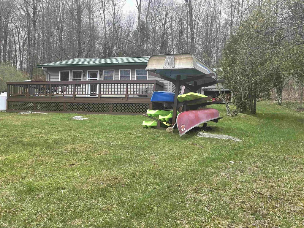 16 West Shore Drive Tinmouth VT 05773