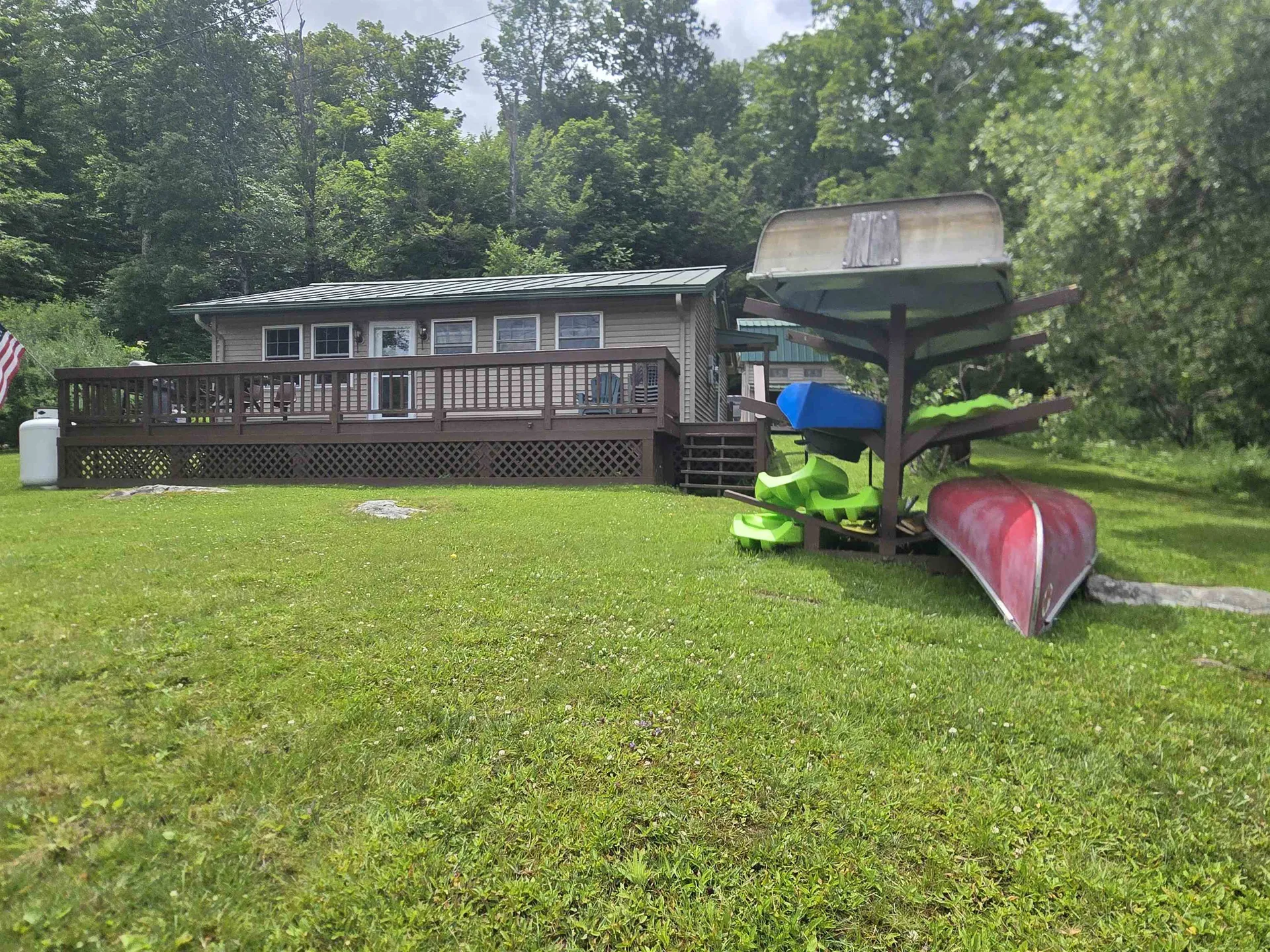 16 West Shore Drive Tinmouth VT 05773