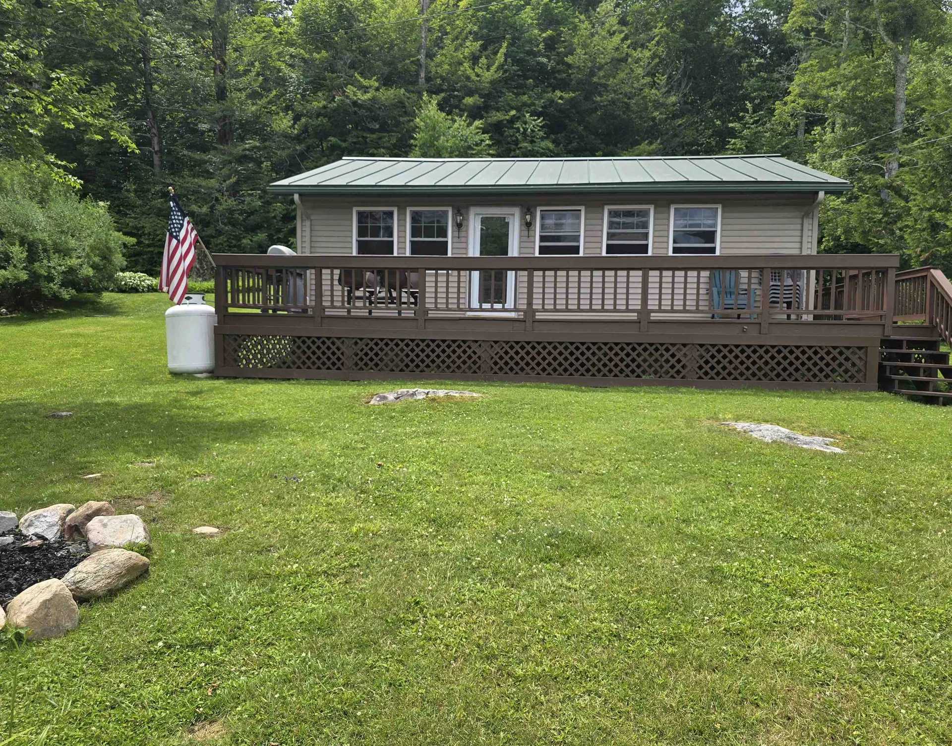 16 West Shore Drive Tinmouth VT 05773