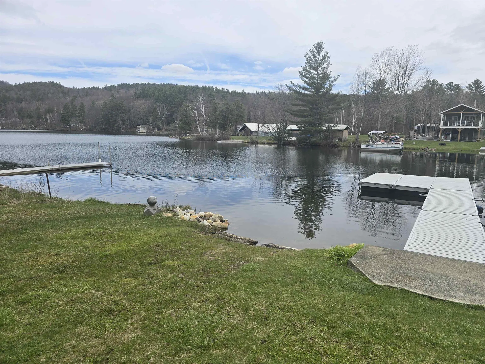 16 West Shore Drive Tinmouth VT 05773
