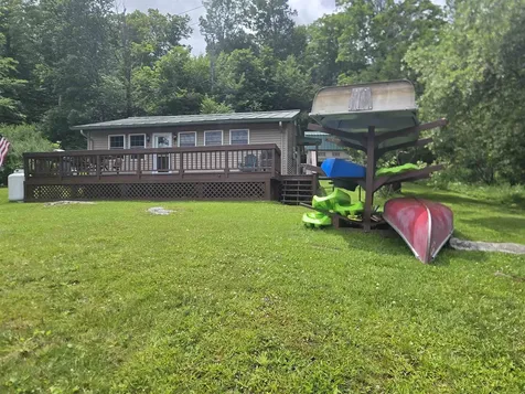 16 West Shore Drive Tinmouth VT 05773