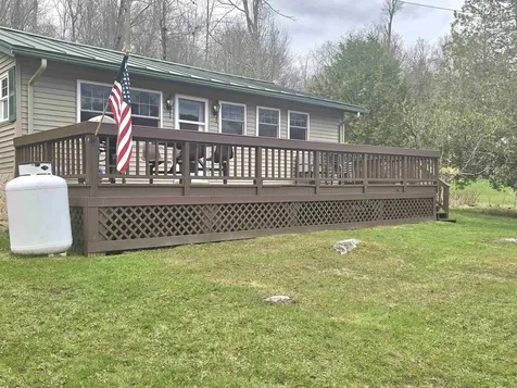 16 West Shore Drive Tinmouth VT 05773