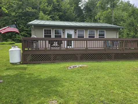 16 West Shore Drive Tinmouth VT 05773