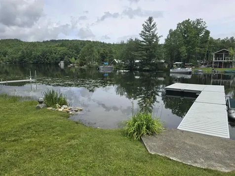 16 West Shore Drive Tinmouth VT 05773