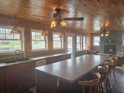 16 West Shore Drive Tinmouth VT 05773