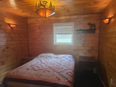 16 West Shore Drive Tinmouth VT 05773