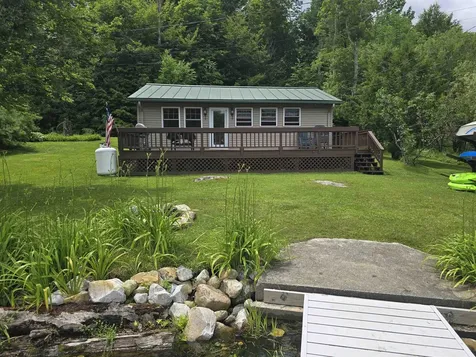 16 West Shore Drive Tinmouth VT 05773