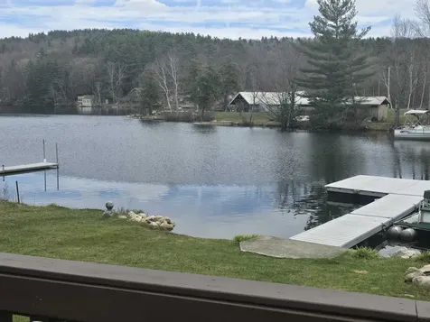 16 West Shore Drive Tinmouth VT 05773