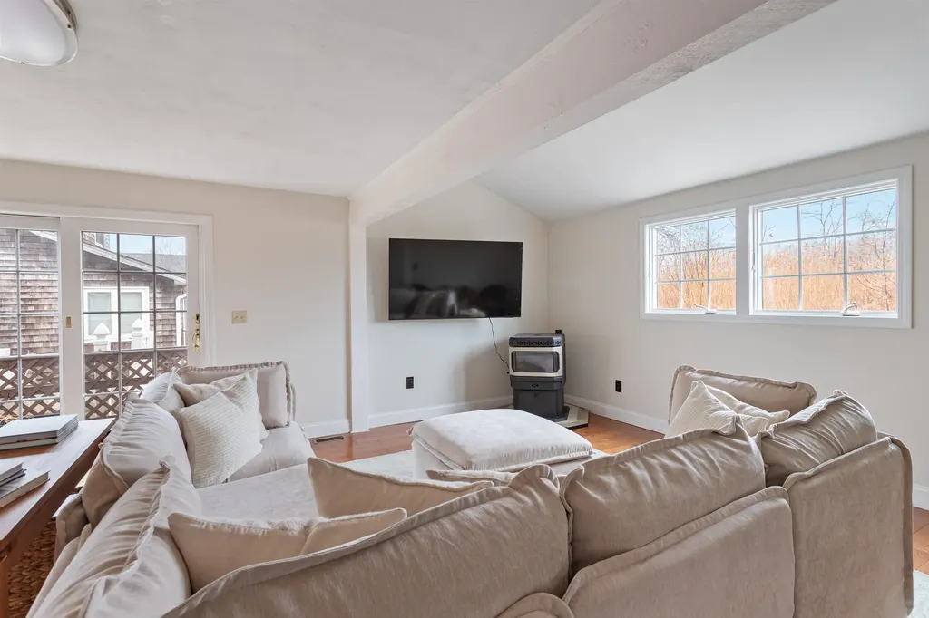 518 High Street Hampton NH 03842