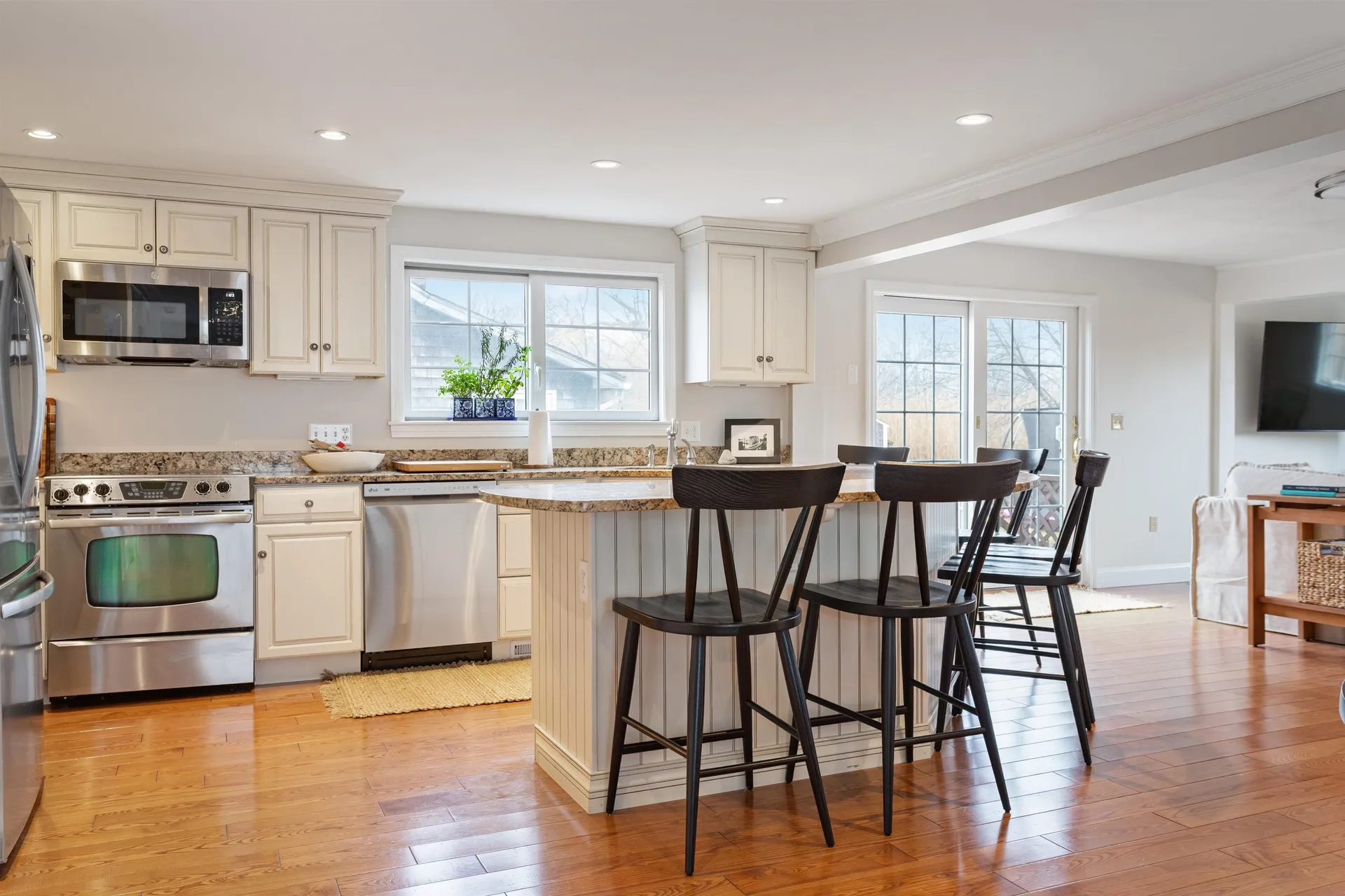 518 High Street Hampton NH 03842