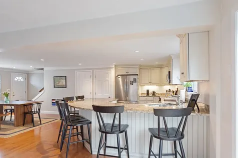 518 High Street Hampton NH 03842