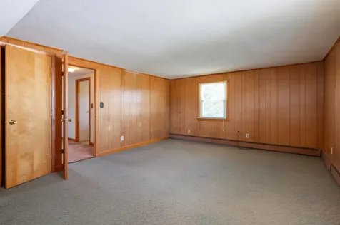 9 Juniper Lane Nashua NH 03063