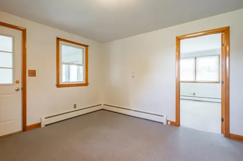 9 Juniper Lane Nashua NH 03063