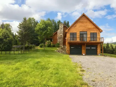 130 Old Barn Road Clarksville NH 03592