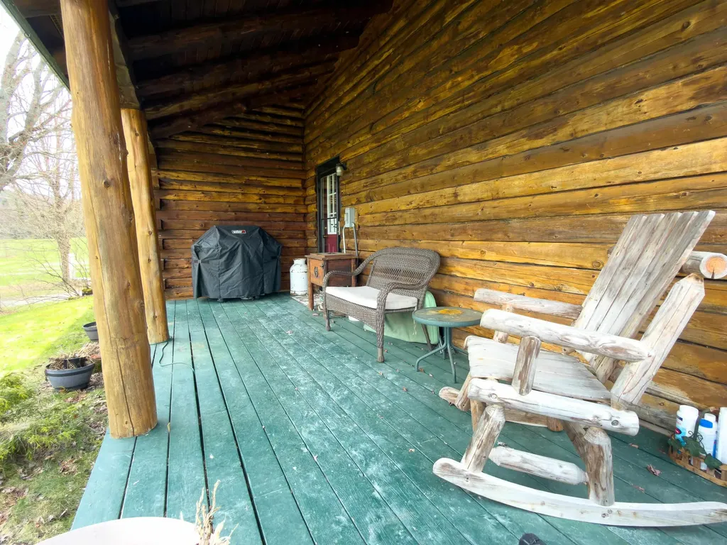 10 Duval Road Dalton NH 03598