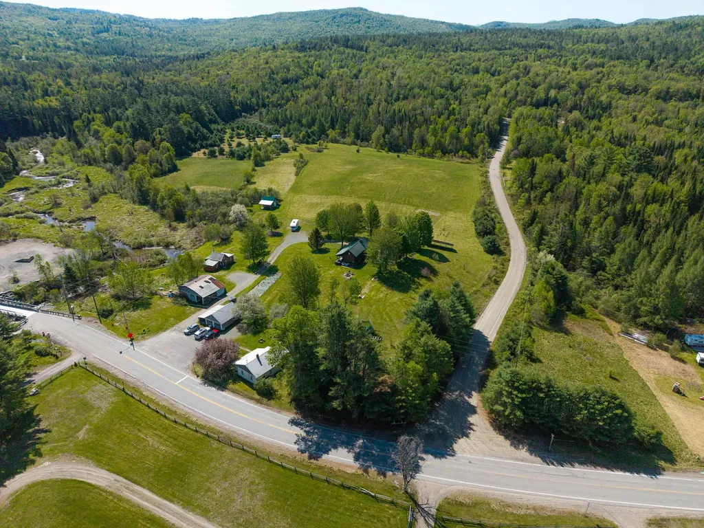 10 Duval Road Dalton NH 03598