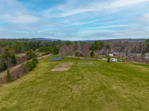 10 Duval Road Dalton NH 03598