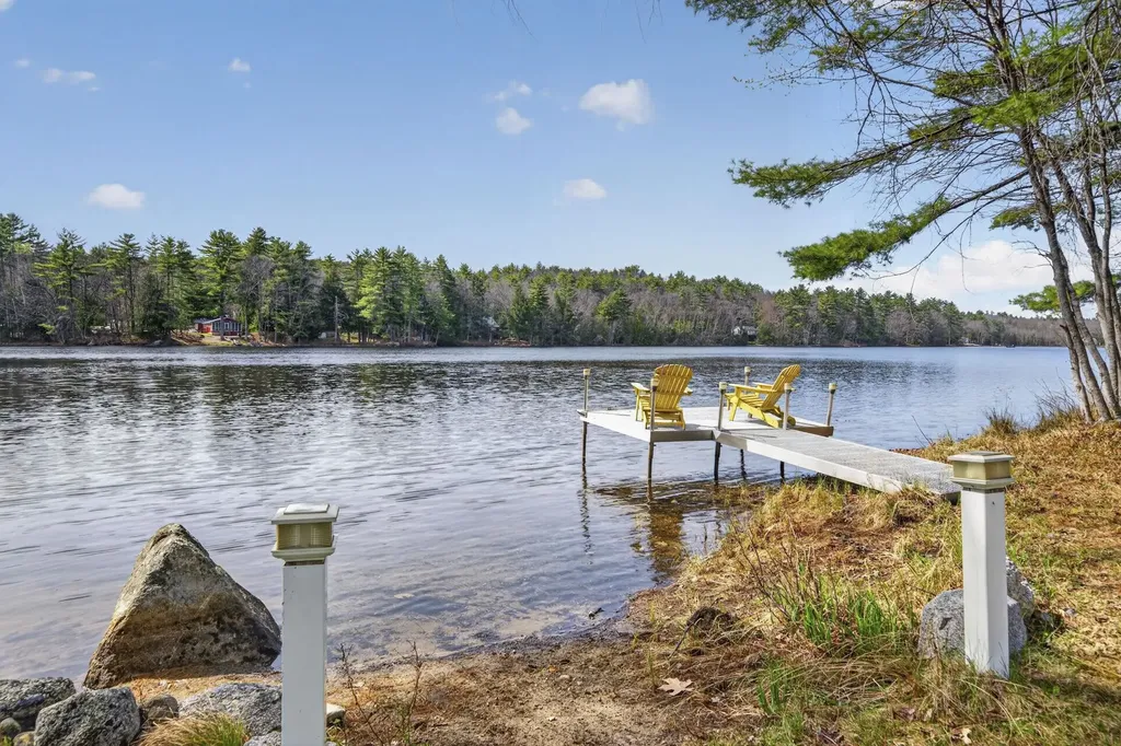 63 Concord Drive Webster NH 03303