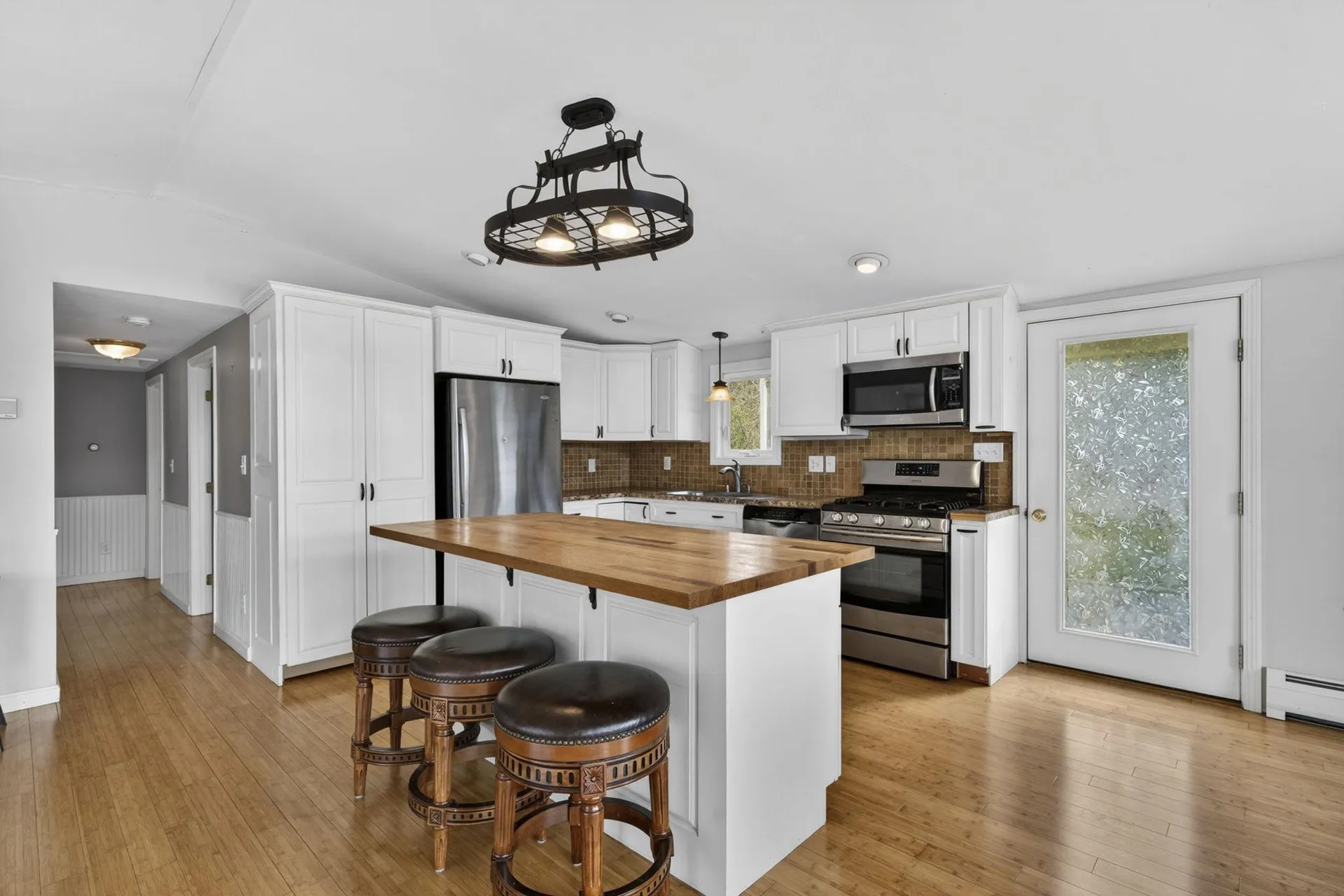 63 Concord Drive Webster NH 03303