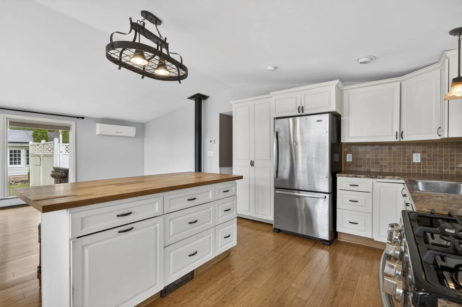 63 Concord Drive Webster NH 03303